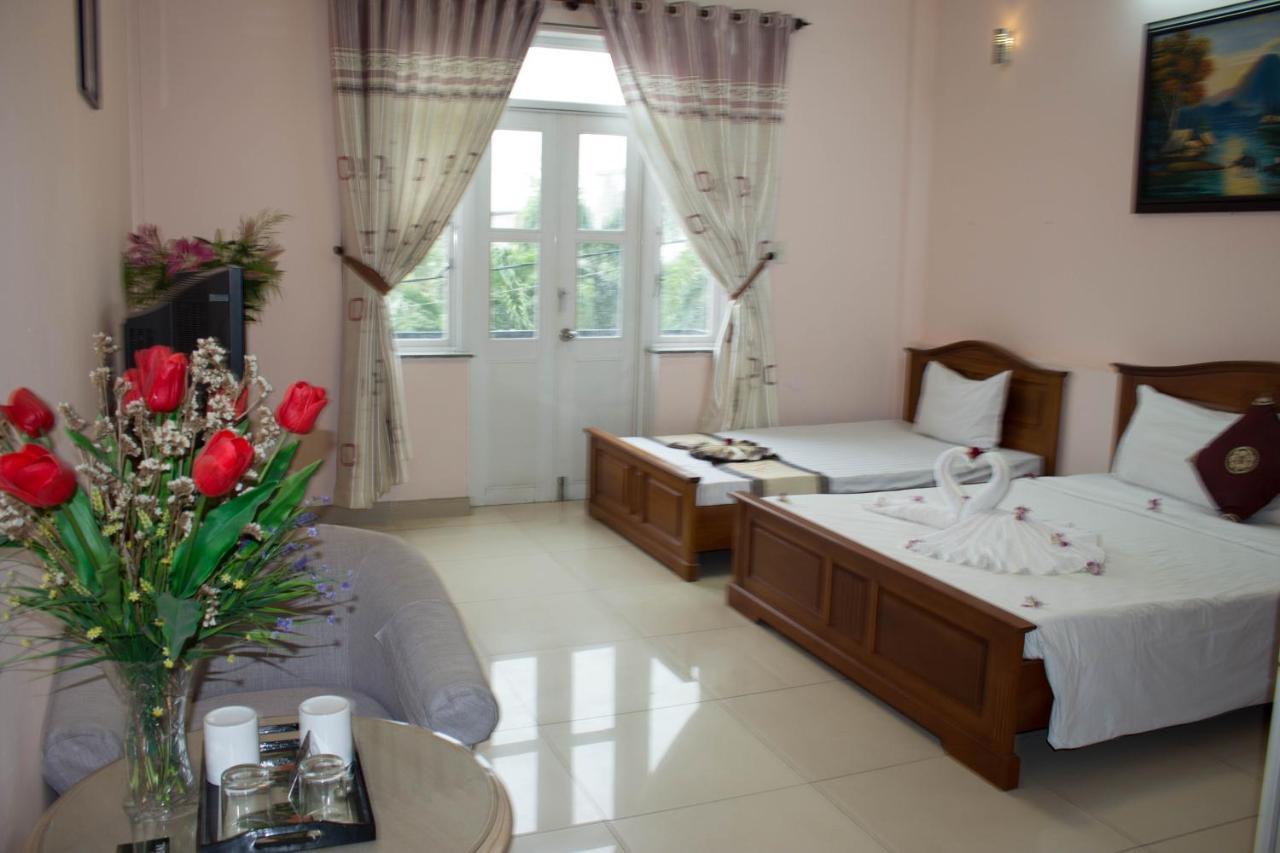 Hoa Phat Hotel & Apartment Ho Chi Minh City Bagian luar foto